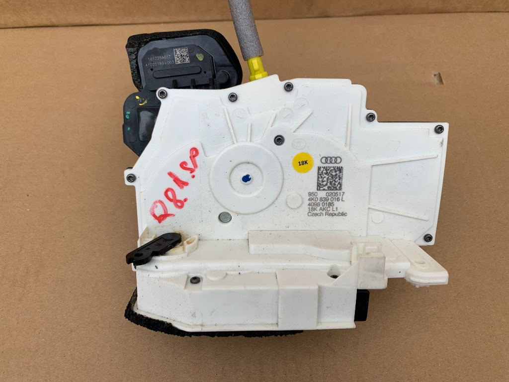 Broasca usa dreapta spate Audi Q8 2019 4K0839016L 4K0 839 016 L la 0 km