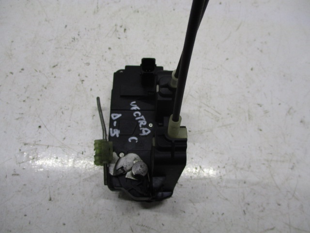 BROASCA USA DREAPTA SPATE COD 13210763 O