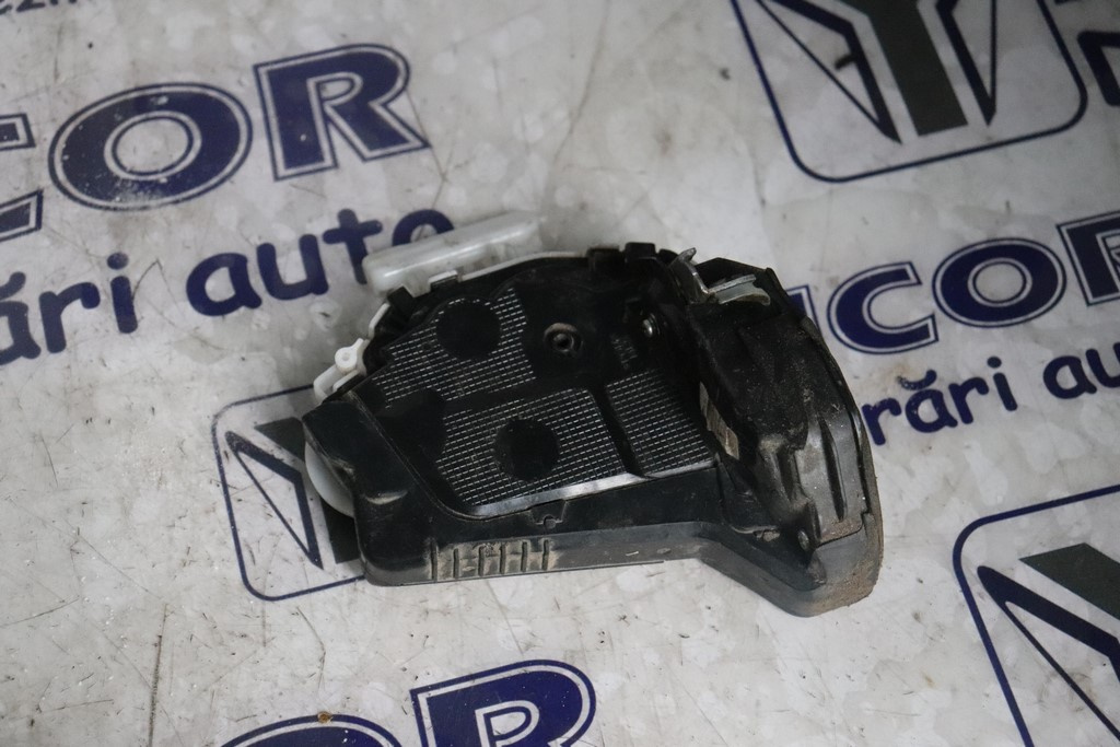 BROASCA USA DREAPTA SPATE HONDA HR-V AN : 2018 / M