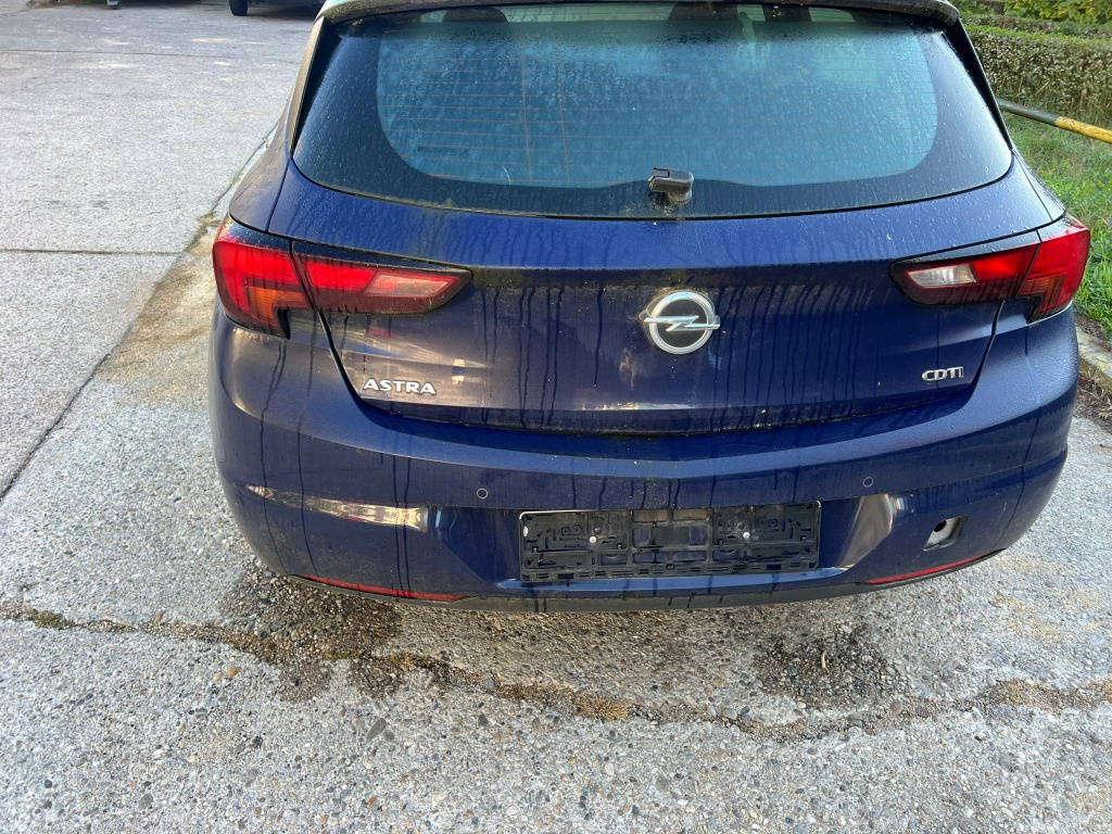 Broasca usa dreapta spate Opel Astra K 1