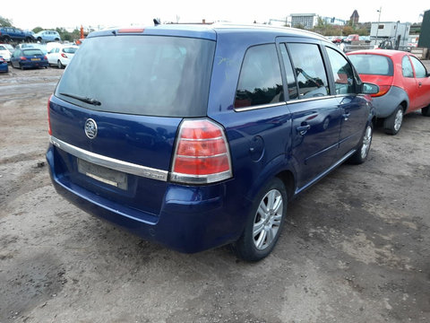 Broasca usa dreapta spate Opel Zafira B 2009 MPV 1.9 CDTI