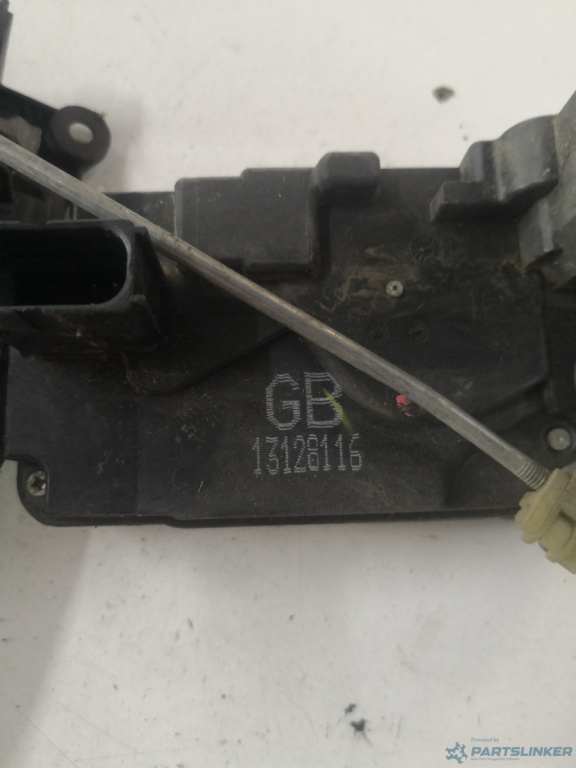 Broasca usa dreapta spate OPEL ZAFIRA B 