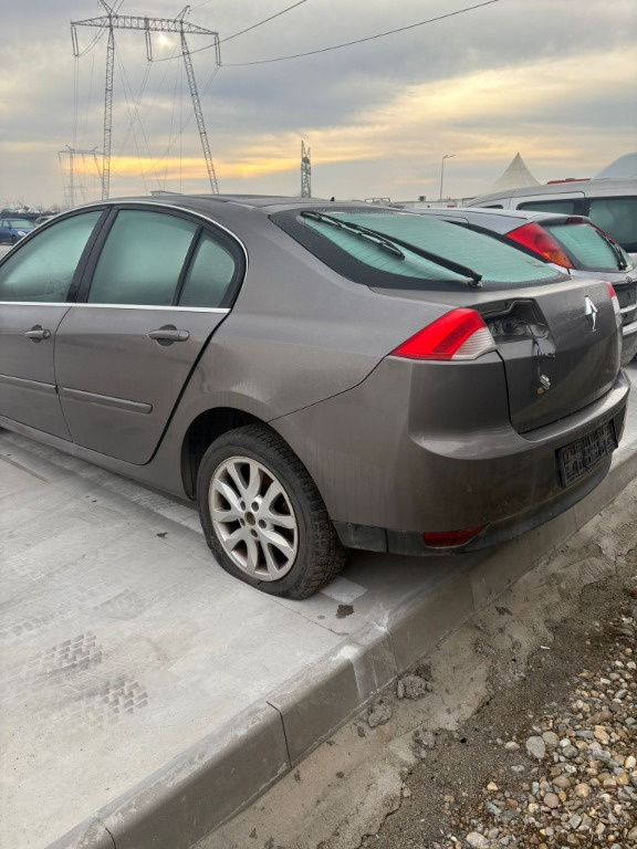 Broasca usa dreapta spate Renault Laguna