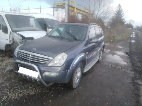 Broasca usa dreapta spate SsangYong Rexton 2.7 XDI, an 2004