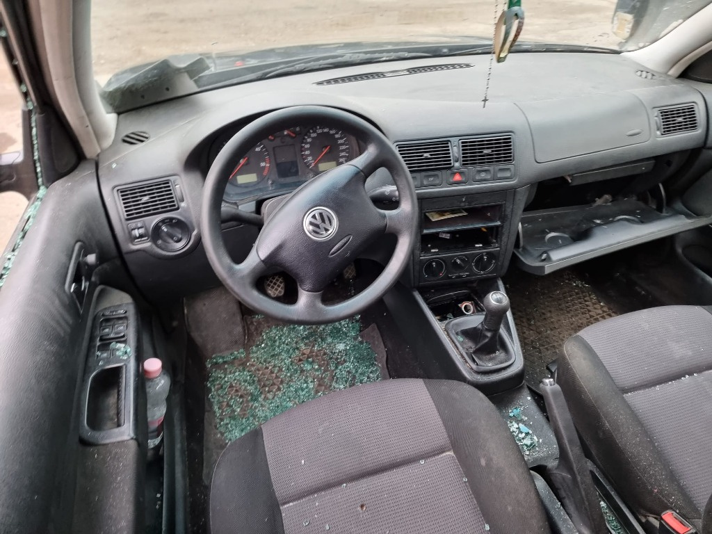 Broasca usa dreapta spate Volkswagen Gol