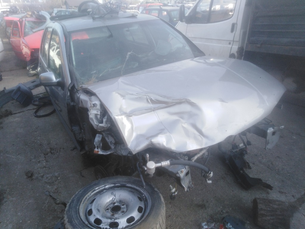 Broasca usa dreapta spate Volkswagen Gol
