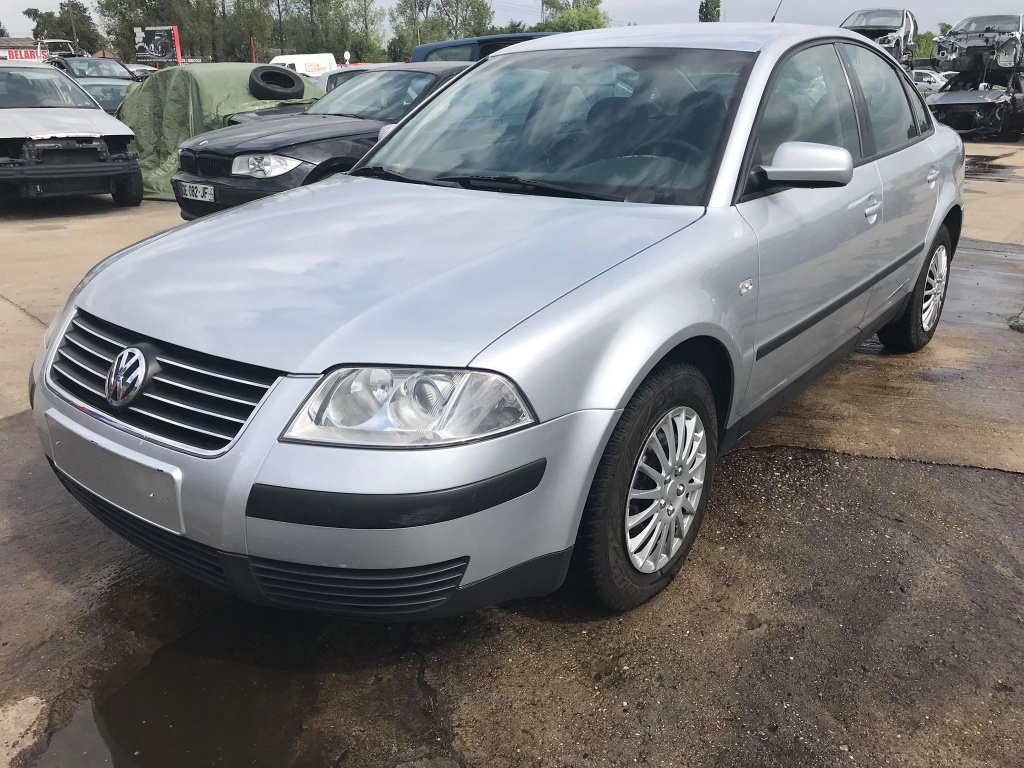 Broasca usa dreapta spate Volkswagen Passat B5 2002 Limuzina 1.9 TDI