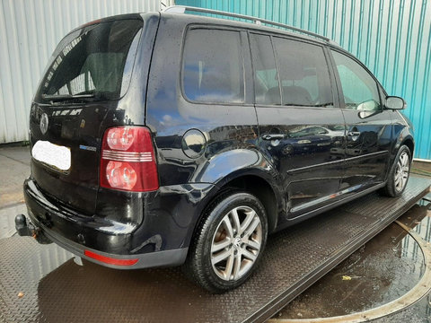 Broasca usa dreapta spate Volkswagen Touran 2009 VAN 1.9 TDI