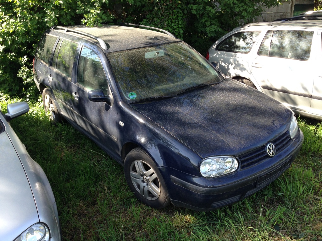 Broasca usa dreapta spate VW Golf 4 2003