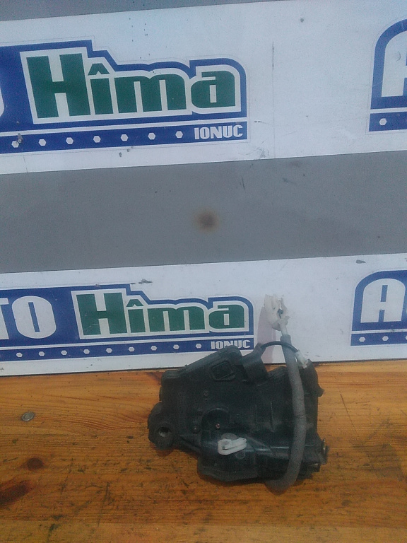 Broasca usa fata dreapta BMW Seria III E46 1997-2006