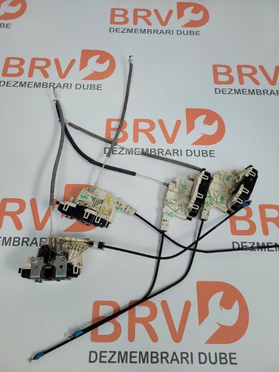 Broasca usa fata pentru Vw Crafter / Mercedes Spri