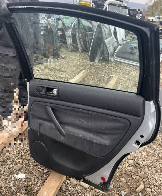 BROASCA USA SPATE DREAPTA VW VOLKSWAGEN PASSAT B5 AN 2000-2005