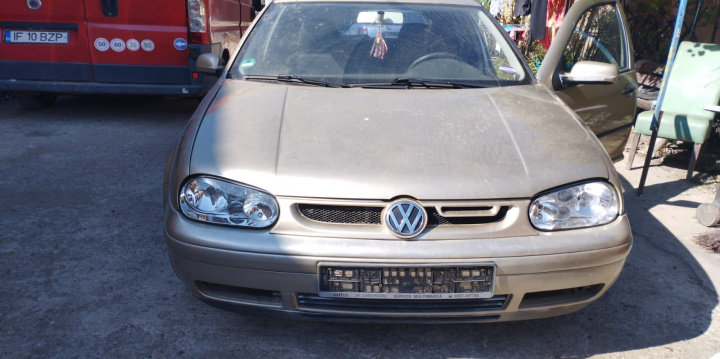 Broasca usa spate stanga Volkswagen VW Golf 4 [1997 - 2006] Hatchback 5-usi 1.6 FSI MT (110 hp)