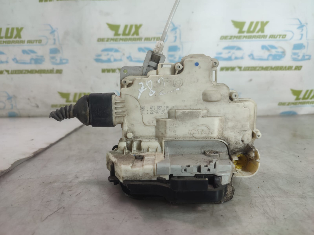 Broasca usa stanga fata 4f1837015e Audi A3 8P/8PA [facelift] [2004 - 2008] 2.0 tdi BKD