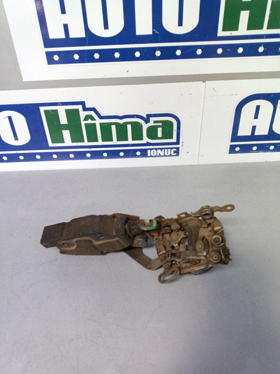 Broasca usa stanga fata 90377703 Opel Calibra 1989