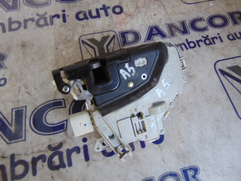 BROASCA USA STANGA FATA AUDI A5 A4 B8 2011 8J1837015C