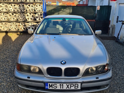 Broasca usa stanga fata BMW 520 d E39 1996 - 2003 Berlina 4 Usi