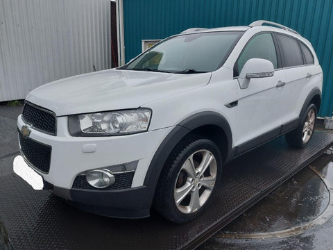 Broasca usa stanga fata Chevrolet Captiva 2012 SUV 2.2 DOHC