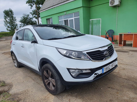 Broasca usa stanga fata Kia Sportage 2012 suv 1.7 crdi D4FD