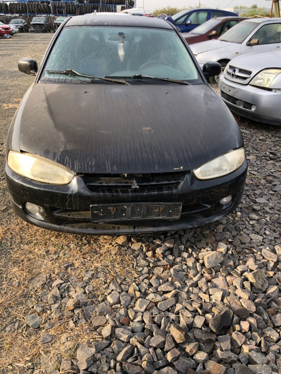 Broasca usa stanga fata Mitsubishi Colt 2003 HATCH