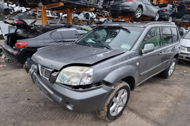 Broasca usa stanga fata Nissan X-Trail 2007 suv 2.2diesel