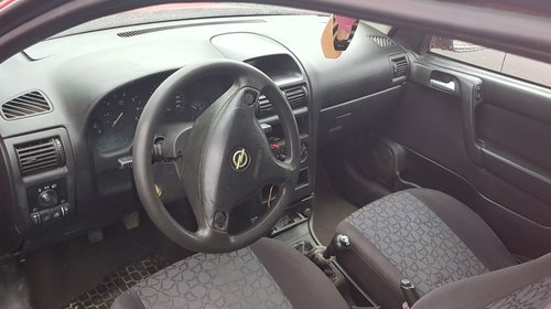 Broasca usa stanga fata Opel Astra G 199