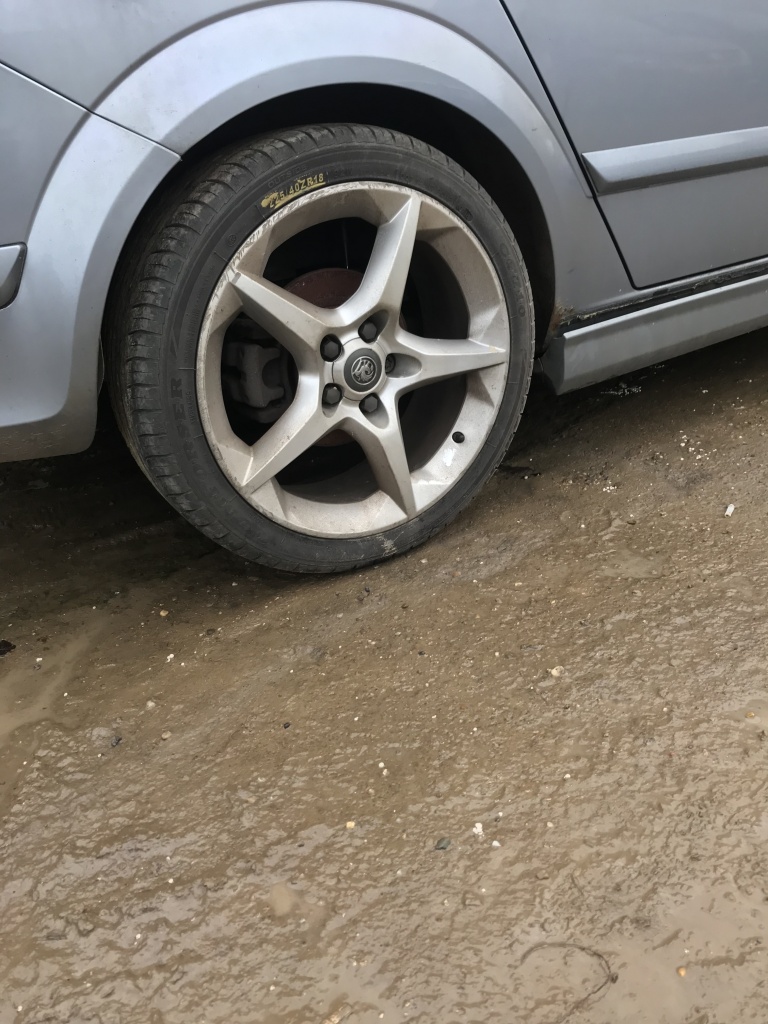 Broasca usa stanga fata Opel Astra H 200