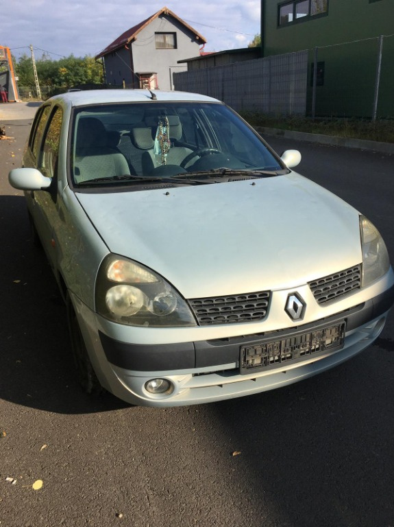 Broasca usa stanga fata Renault Clio 2 2003 LIMUZINA 1.4 MPI