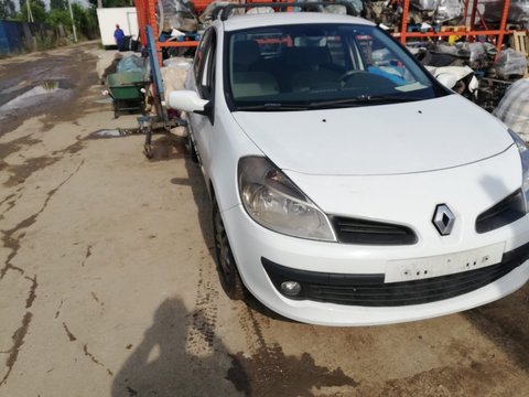 Broasca usa stanga fata Renault Clio III 2008 HATCHBACK 1.5 dci