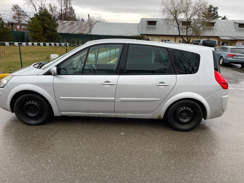 Broasca usa stanga fata Renault Grand Scenic 2008 Monovolum 2.0