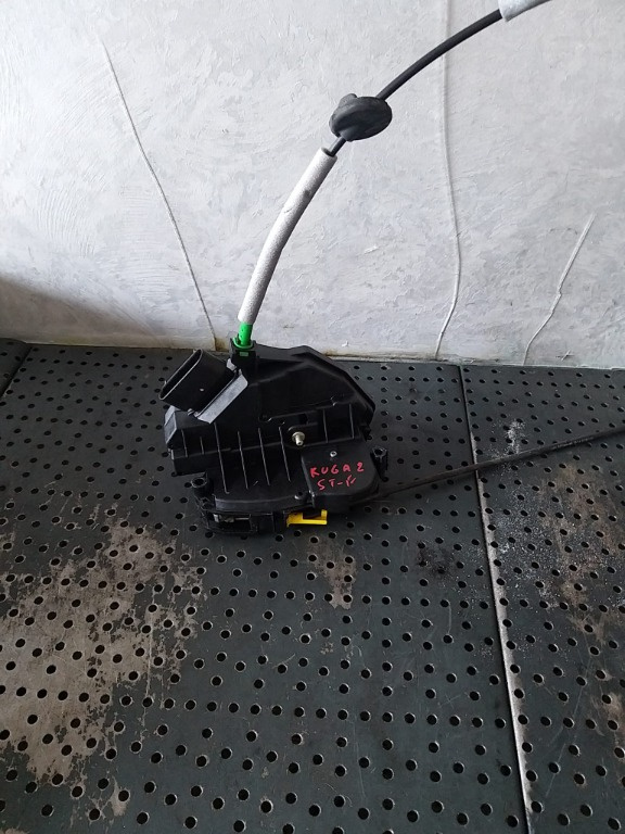 Broasca usa stanga fata renault kadjar ha hl 921755105 bm5aa21813af