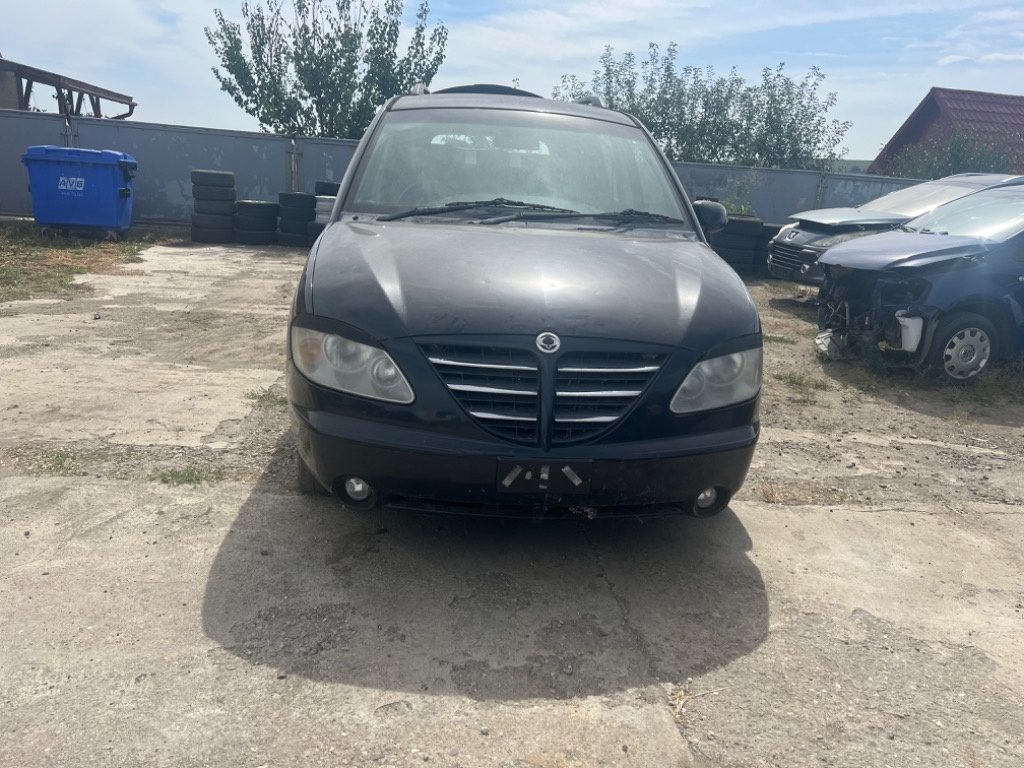 Broasca usa stanga fata SsangYong Rodius 2006 Familiar 2.7 xdi