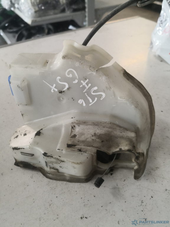 Broasca usa stanga fata VOLKSWAGEN GOLF V (1K1) [ 2003 - 2009 ]