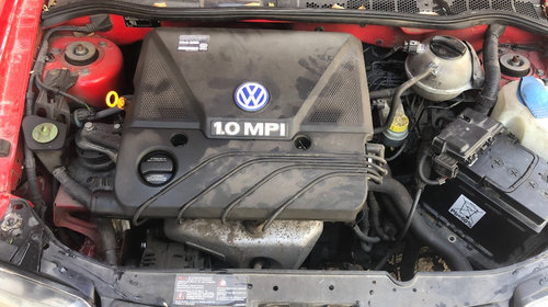 Broasca usa stanga fata Volkswagen Polo 