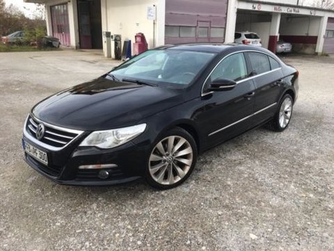 Broasca usa stanga fata VW Passat CC 2010 COUPE 2.0 tdi