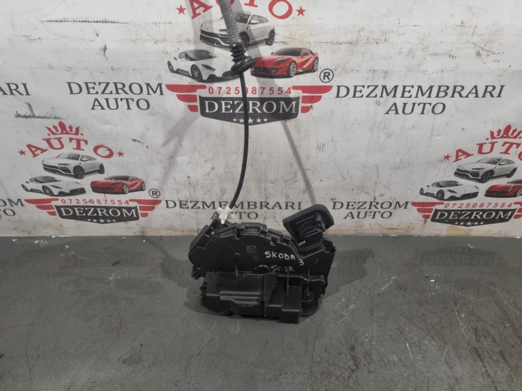Broasca usa stanga spate 5TA839015E Seat Ateca