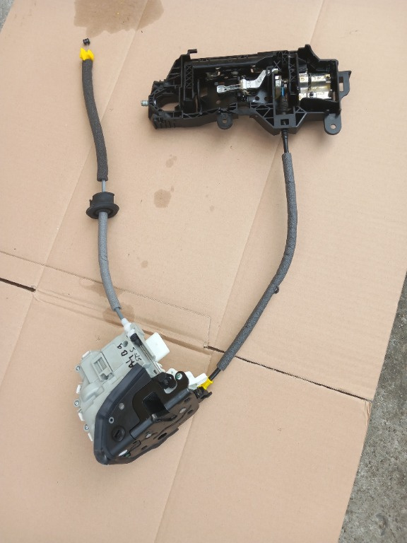 Broasca usa stanga spate Audi A4 B9 Sedan 2016-2017-2018