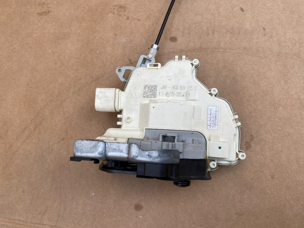 Broasca usa stanga spate Audi A6 C7 4G0839015C 4G0 839 015 C la 0 km
