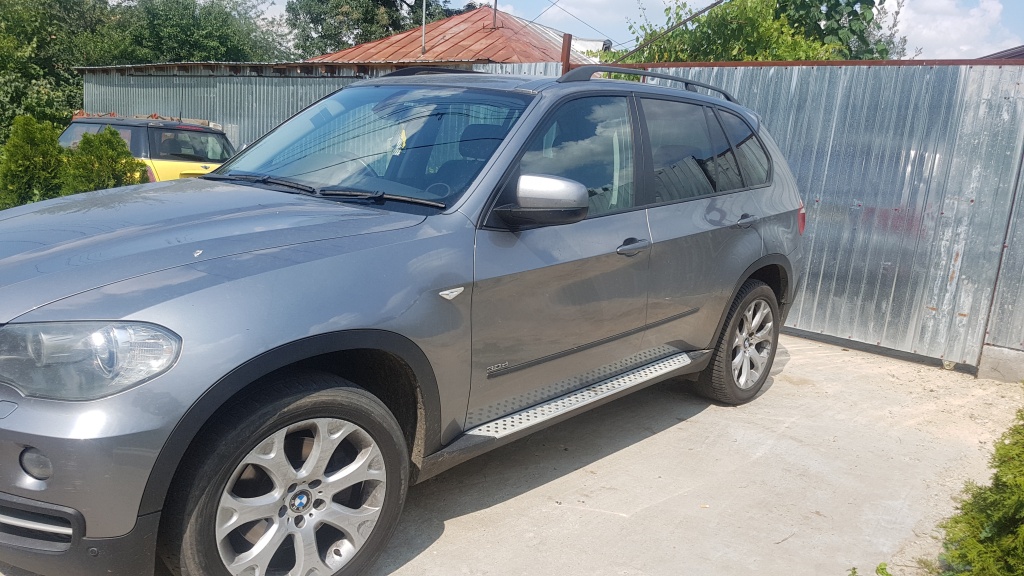 Broasca usa stanga spate BMW X5 E70 2008