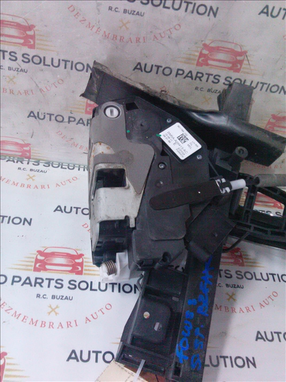 Broasca usa stanga spate FORD FOCUS 3