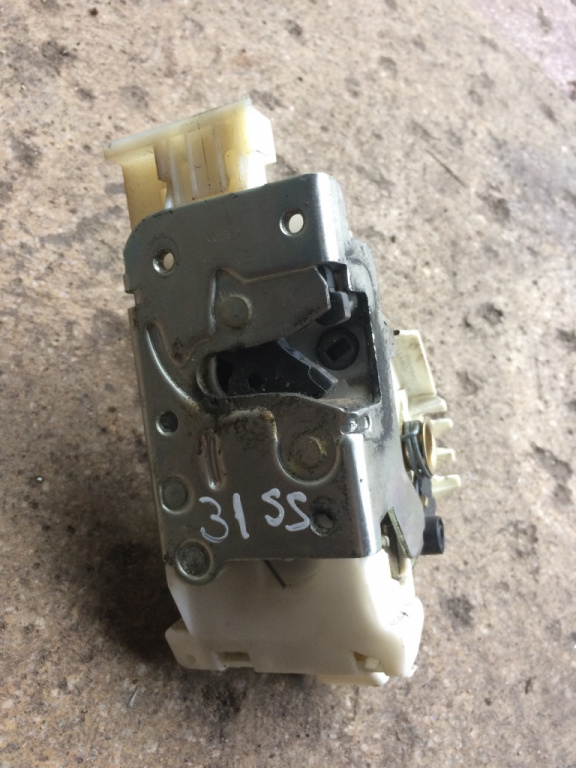 Broasca usa stanga spate Ford Mondeo MK3 [2000 - 2003] wagon 2.0 TDCi 5MT (130 hp) (BWY)