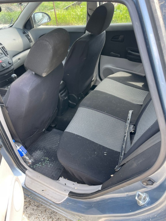 Broasca usa stanga spate Kia Ceed 2008 C