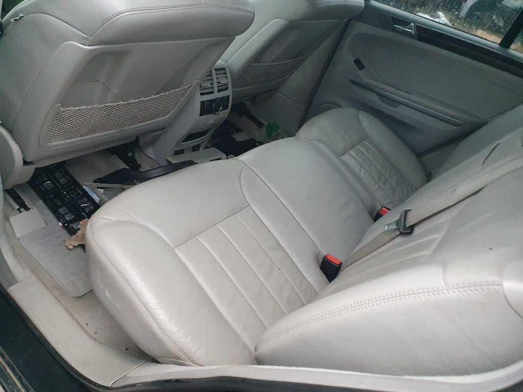 Broasca usa stanga spate Mercedes M-Clas
