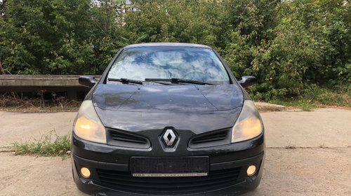 Broasca usa stanga spate Renault Clio 3 