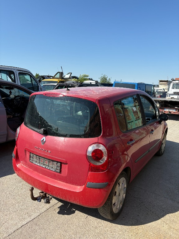 Broasca usa stanga spate Renault Modus 2