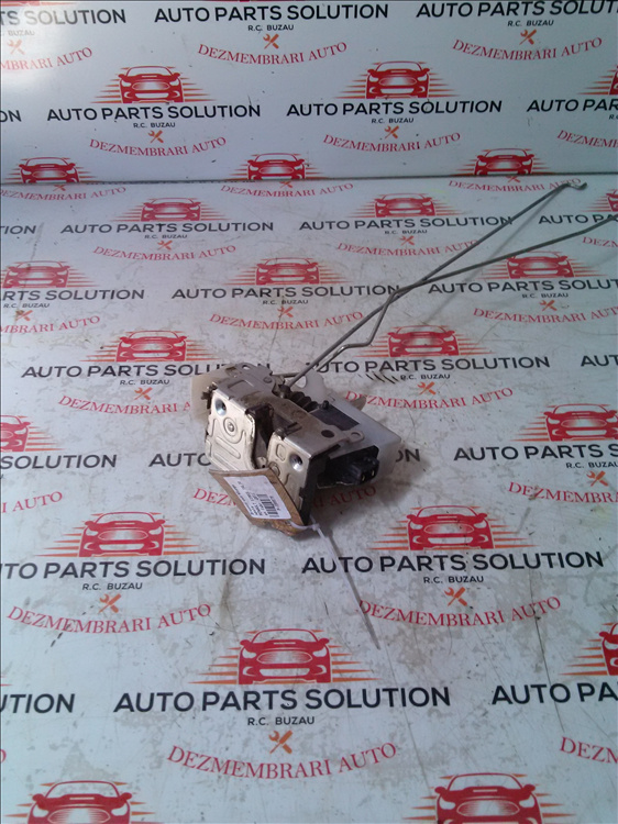 Broasca usa stanga spate RENAULT SIMBOL Thalia an fabr. 2011