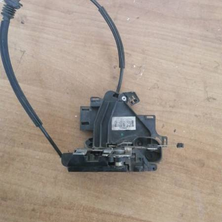 Broasca usa stanga spate Skoda Fabia 3B4839015J