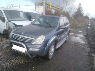 Broasca usa stanga spate SsangYong Rexton 2.7 XDI,