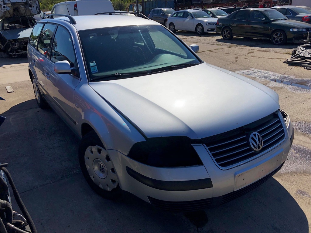 Broasca usa stanga spate Volkswagen Passat B5 2003
