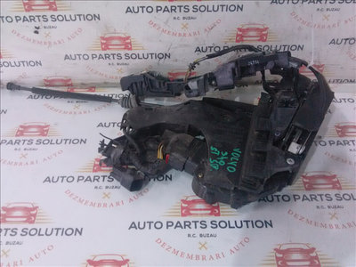 Broasca usa stanga spate VOLVO S 40 2006